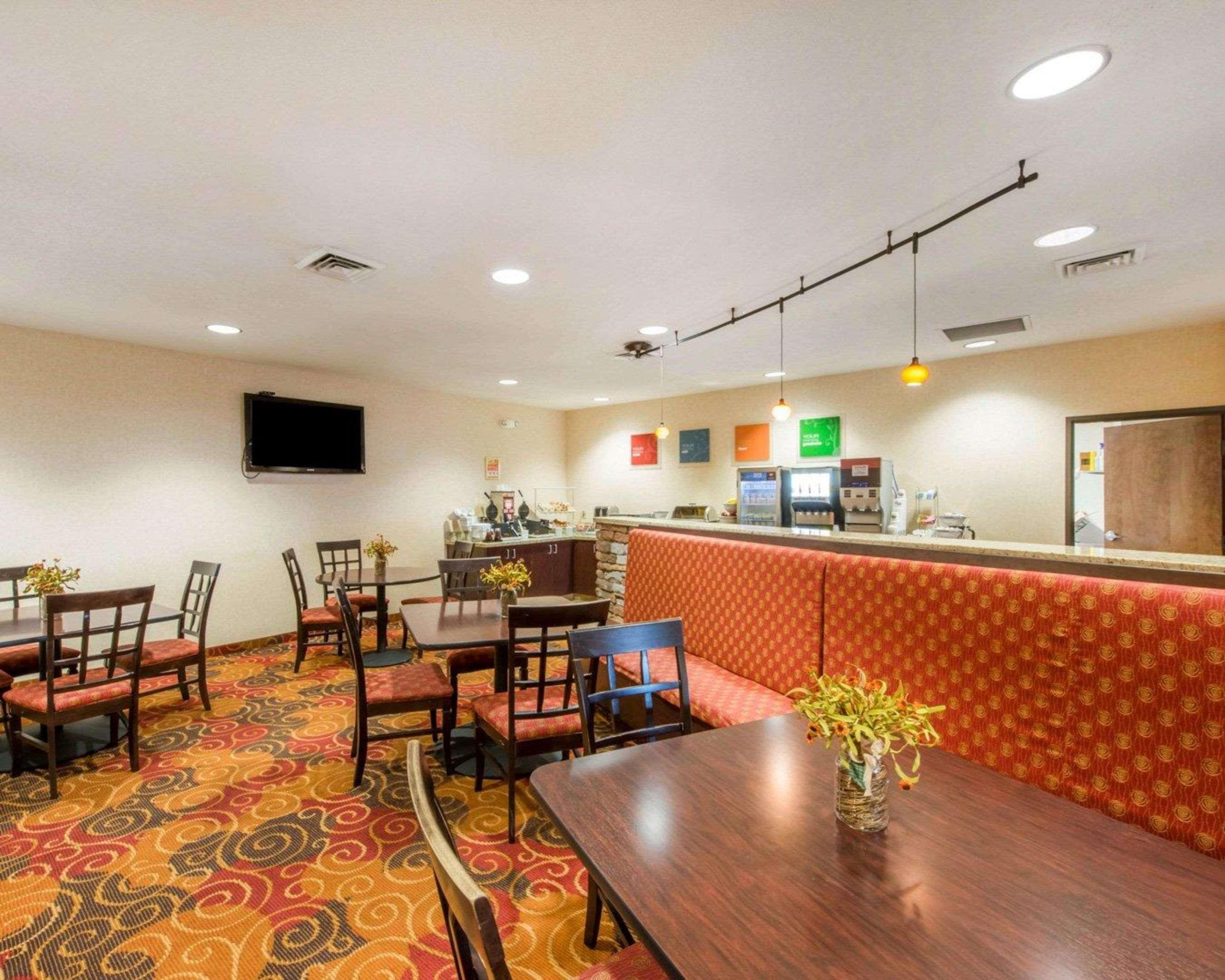 אלטונה Comfort Suites מראה חיצוני תמונה