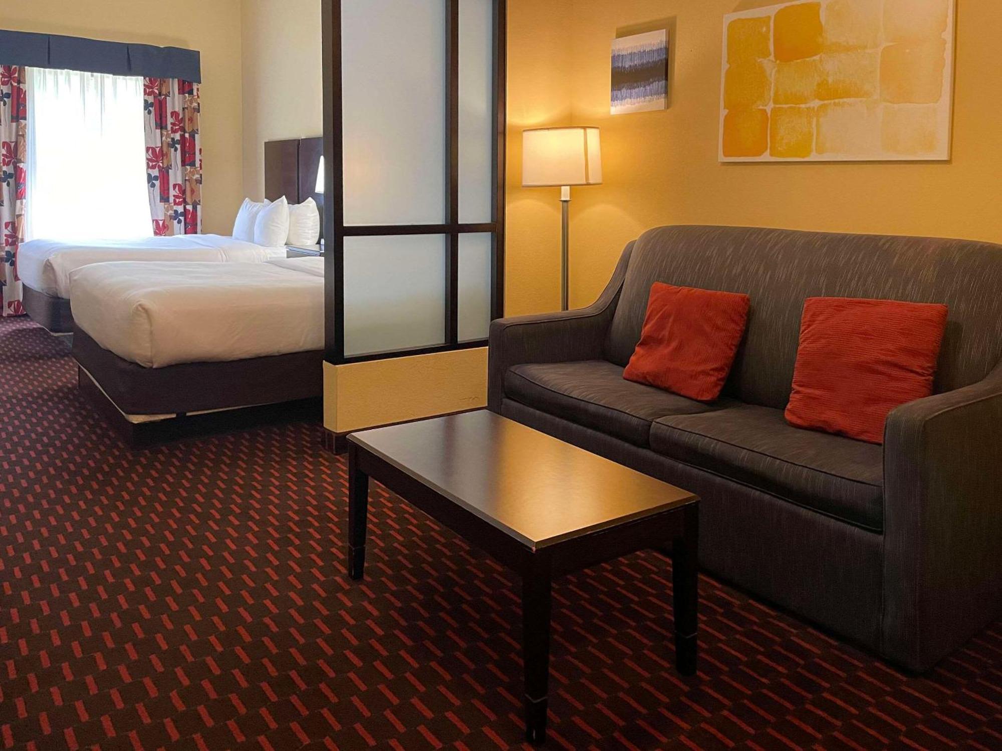 אלטונה Comfort Suites מראה חיצוני תמונה