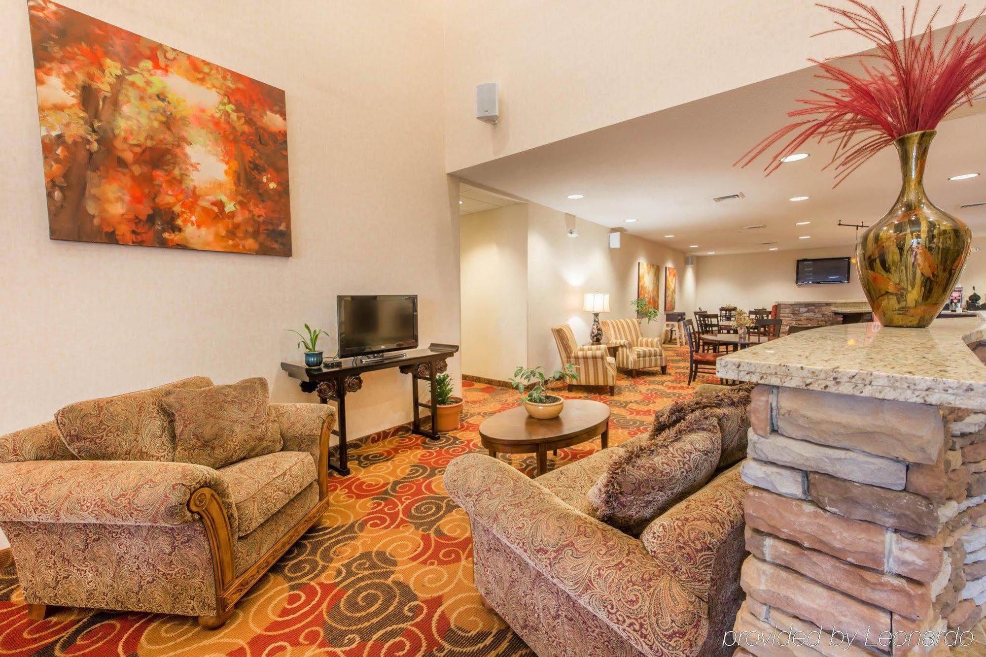 אלטונה Comfort Suites מראה חיצוני תמונה